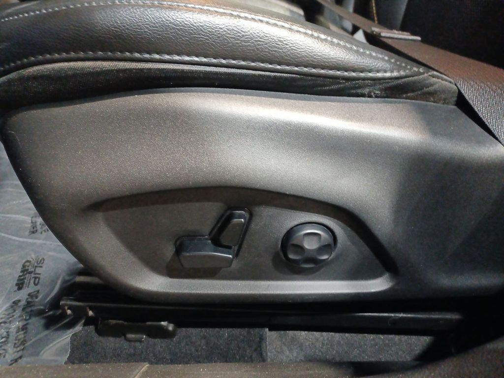 used 2021 Jeep Compass car, priced at $17,202