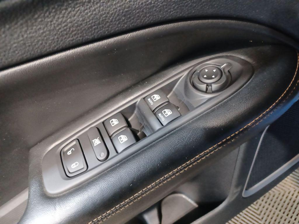 used 2021 Jeep Compass car, priced at $17,202