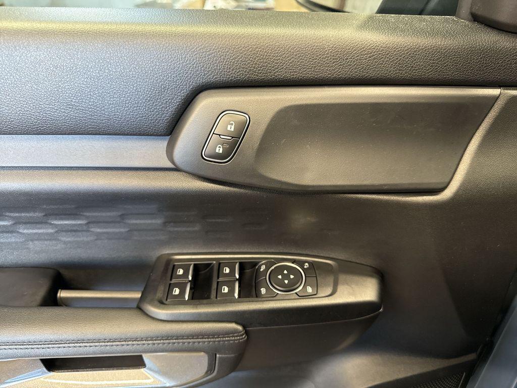 new 2025 Ford Ranger car, priced at $40,375