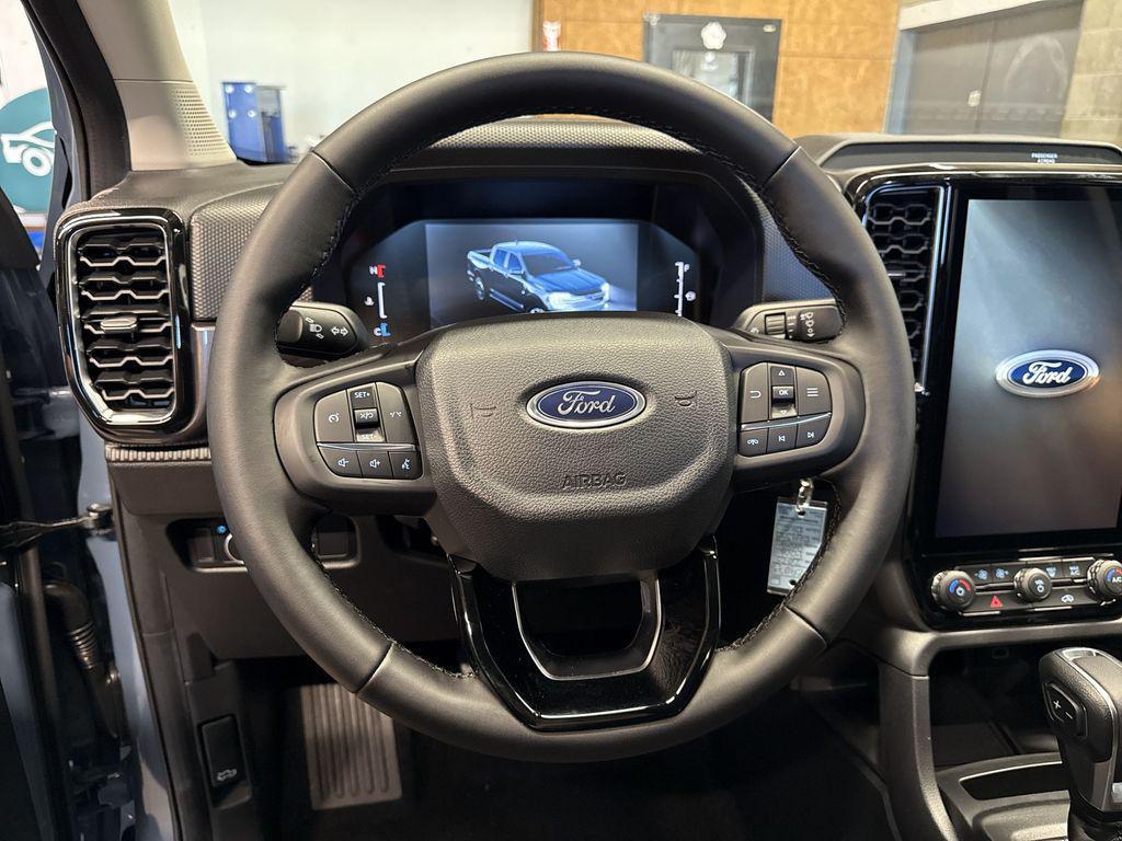 new 2025 Ford Ranger car, priced at $40,375