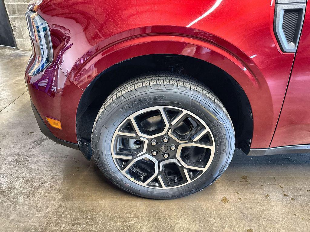 new 2025 Ford Maverick car, priced at $35,575