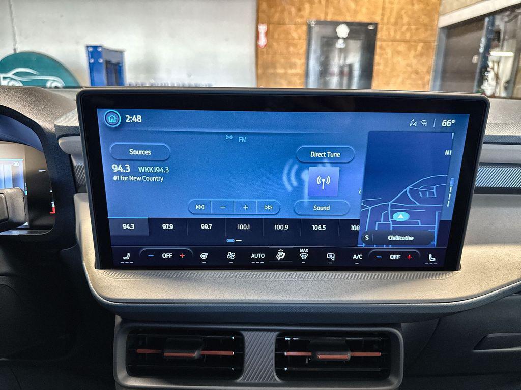 new 2025 Ford Maverick car, priced at $35,575