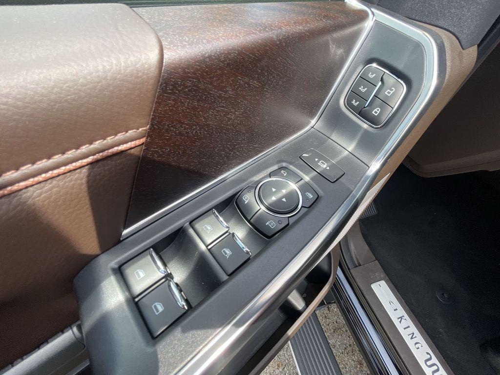 new 2025 Ford F-250 car, priced at $87,028