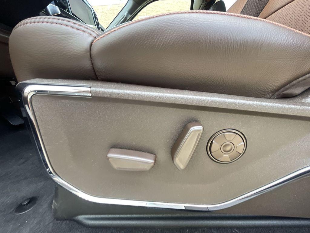 new 2025 Ford F-250 car, priced at $87,028