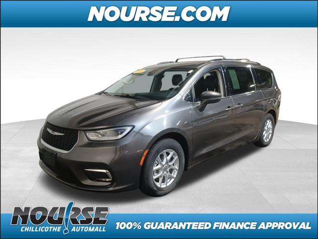 used 2021 Chrysler Pacifica car, priced at $22,110