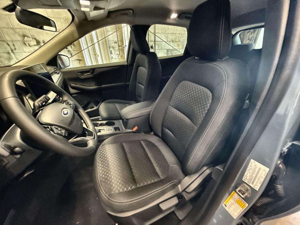 new 2025 Ford Escape car, priced at $28,295