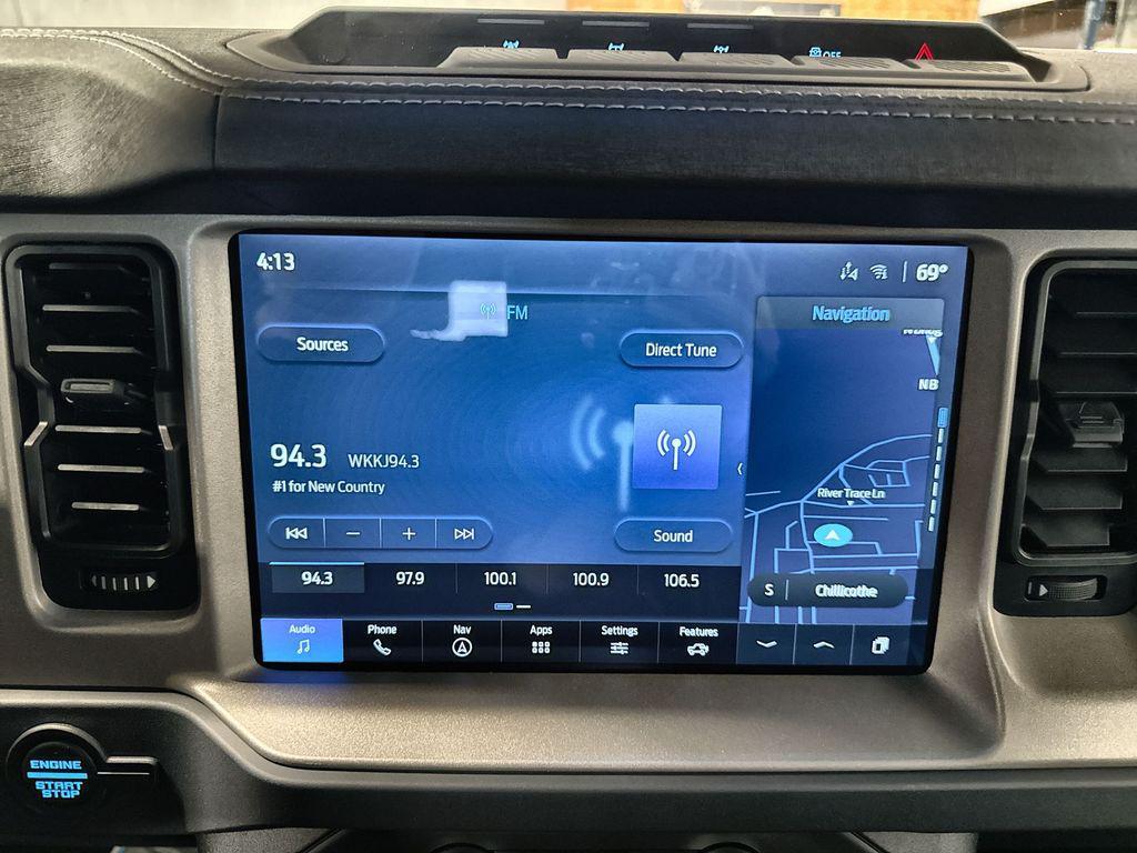 new 2025 Ford Bronco car, priced at $59,271