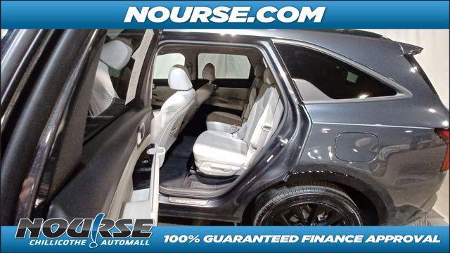 used 2021 Kia Sorento car, priced at $27,734