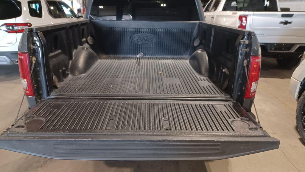 used 2017 Ford F-150 car