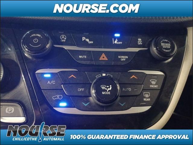 used 2021 Chrysler Pacifica car, priced at $27,031