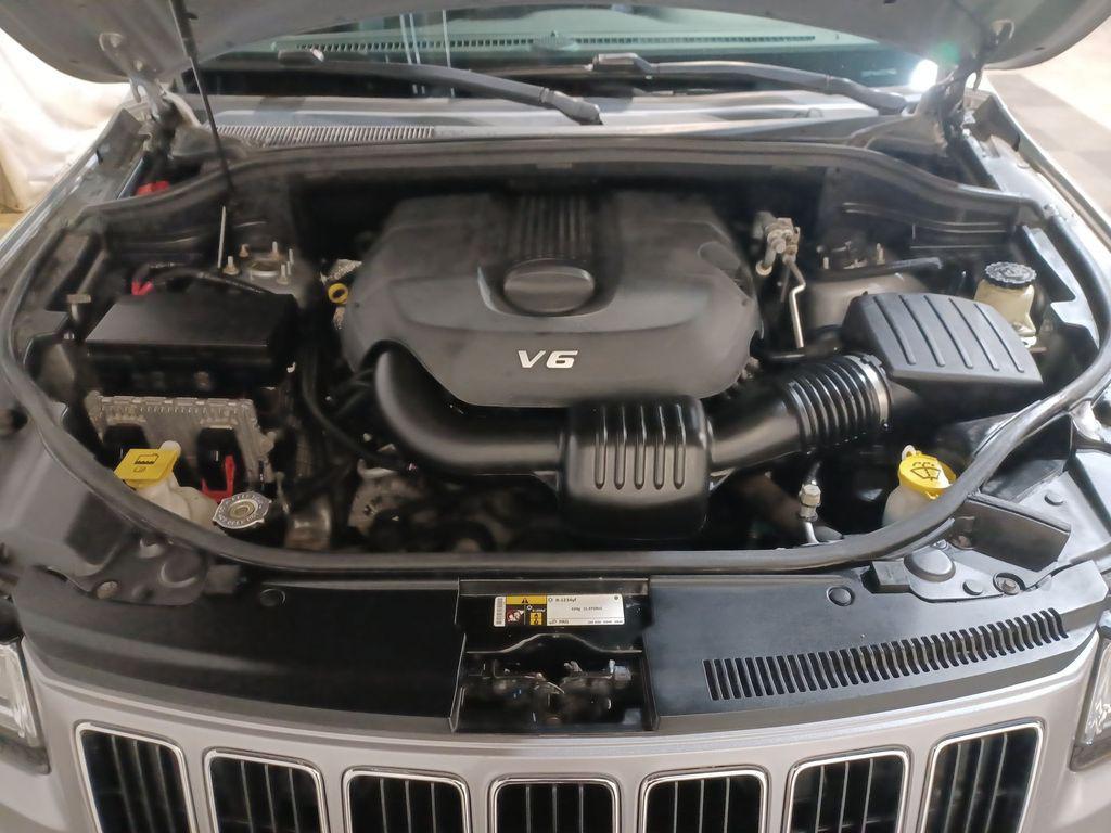 used 2015 Jeep Grand Cherokee car, priced at $12,312