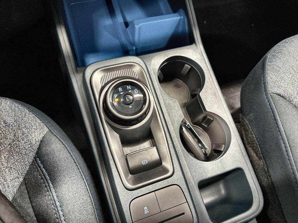 new 2025 Ford Maverick car, priced at $30,332