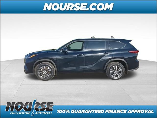 used 2021 Toyota Highlander car, priced at $32,905