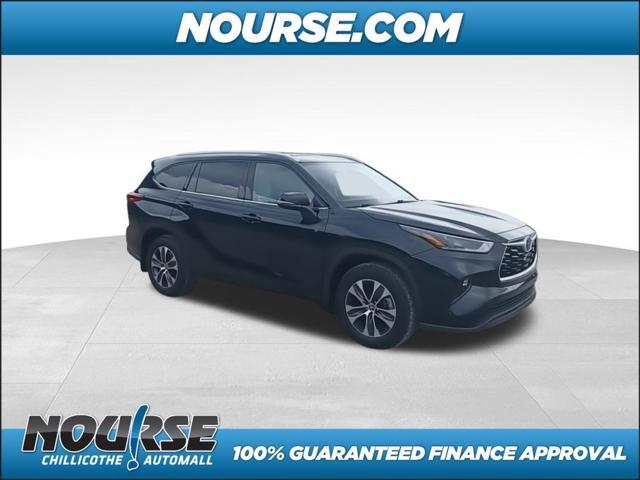 used 2022 Toyota Highlander car, priced at $38,010
