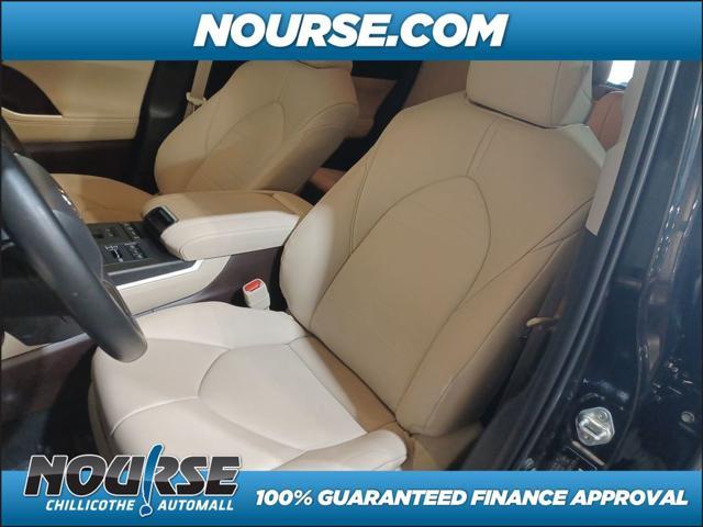 used 2022 Toyota Highlander car, priced at $38,010