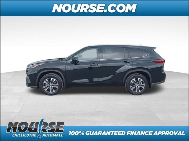 used 2022 Toyota Highlander car, priced at $38,010