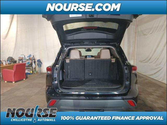 used 2022 Toyota Highlander car, priced at $38,010