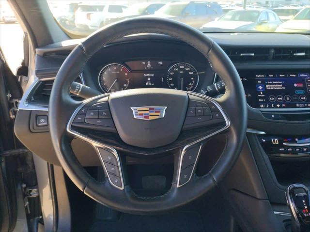 used 2022 Cadillac XT5 car, priced at $32,741