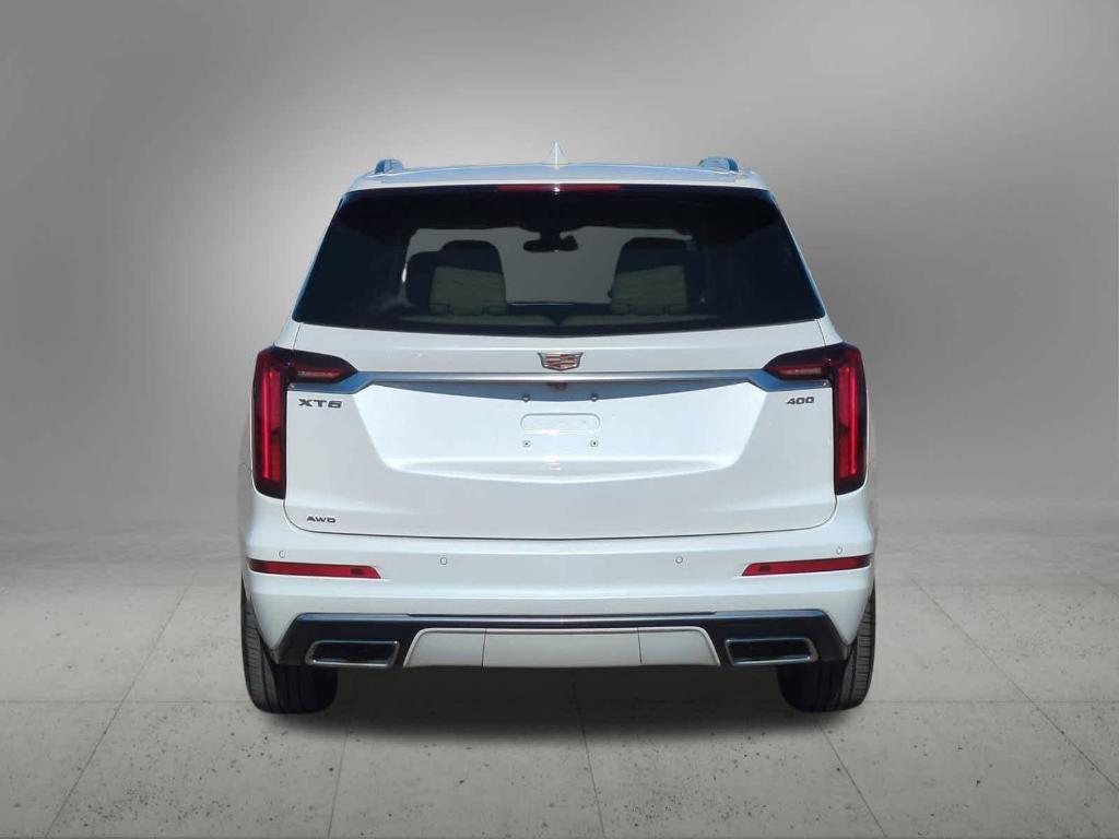 used 2024 Cadillac XT6 car, priced at $41,938