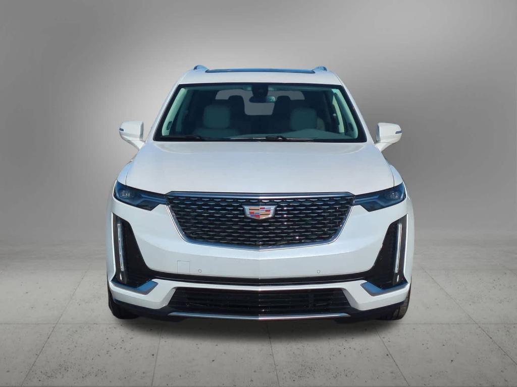 used 2024 Cadillac XT6 car, priced at $41,938