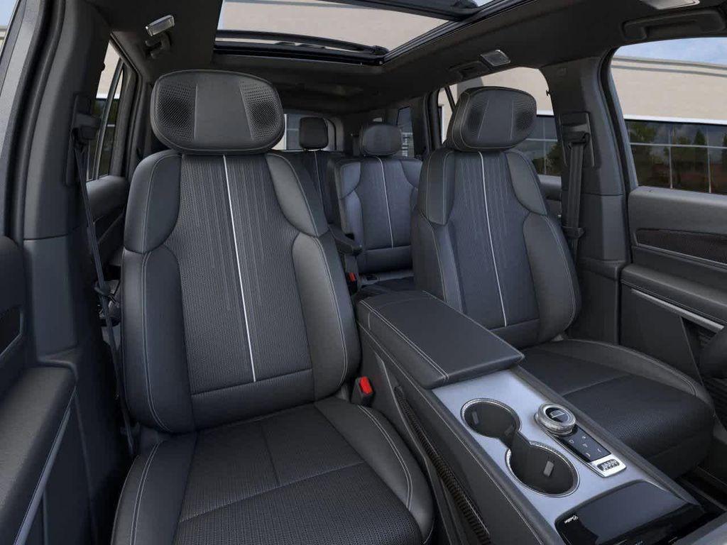 new 2026 Cadillac VISTIQ car