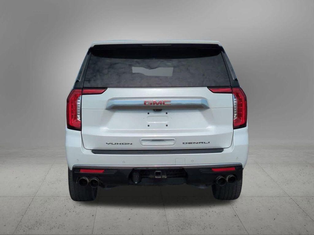 used 2021 GMC Yukon XL car, priced at $40,325