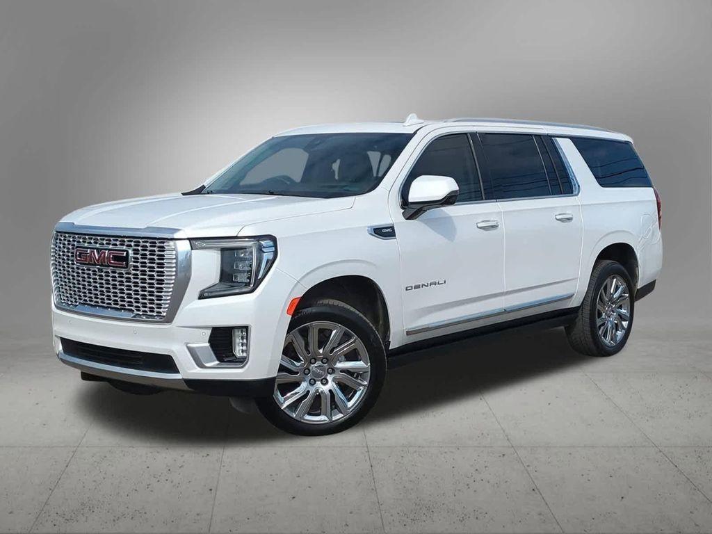 used 2021 GMC Yukon XL car, priced at $40,325