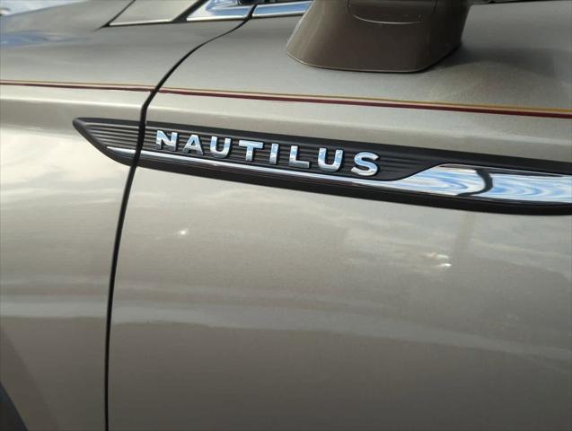 used 2023 Lincoln Nautilus car, priced at $40,129