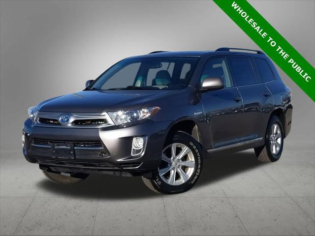 used 2013 Toyota Highlander Hybrid car, priced at $16,722