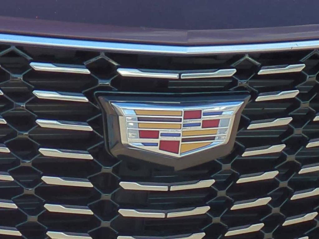 used 2023 Cadillac XT4 car, priced at $29,133