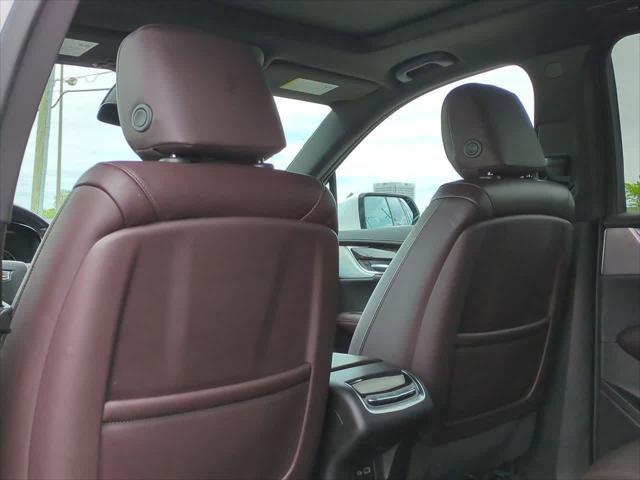 used 2023 Cadillac XT6 car, priced at $37,007