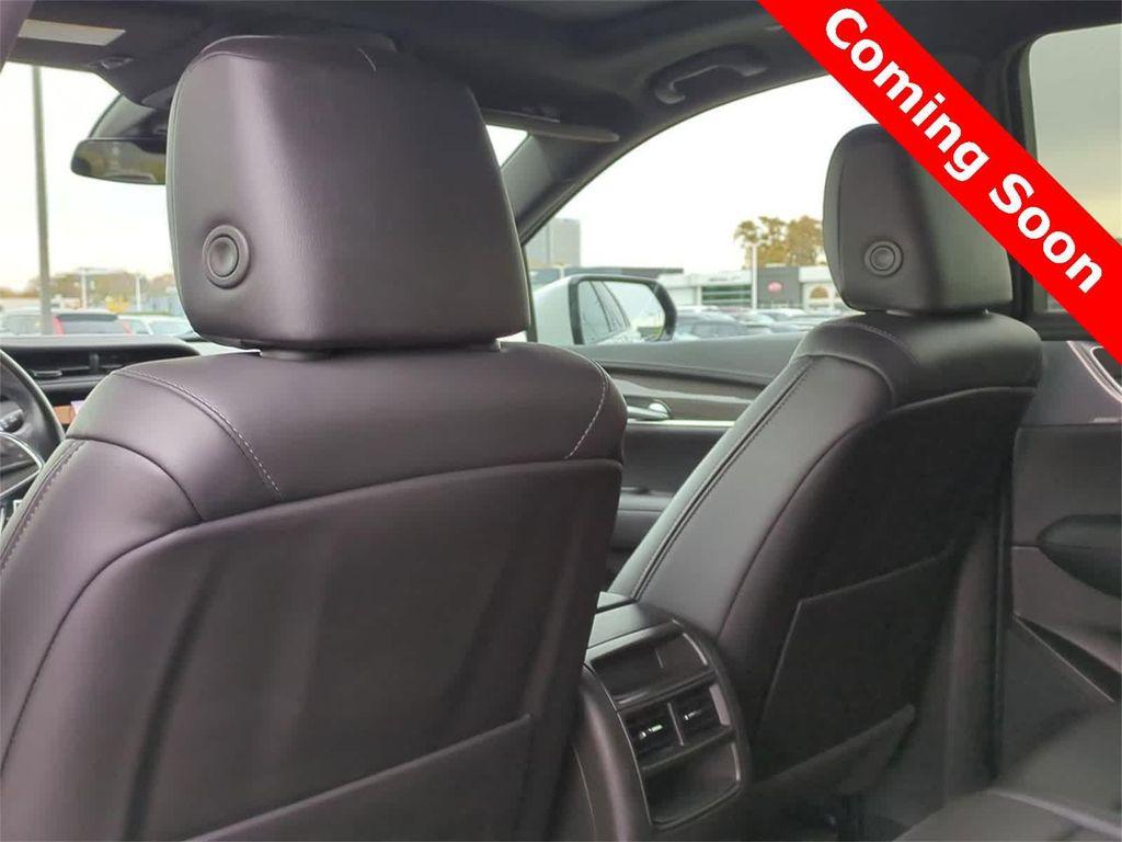 used 2023 Cadillac XT5 car, priced at $36,594