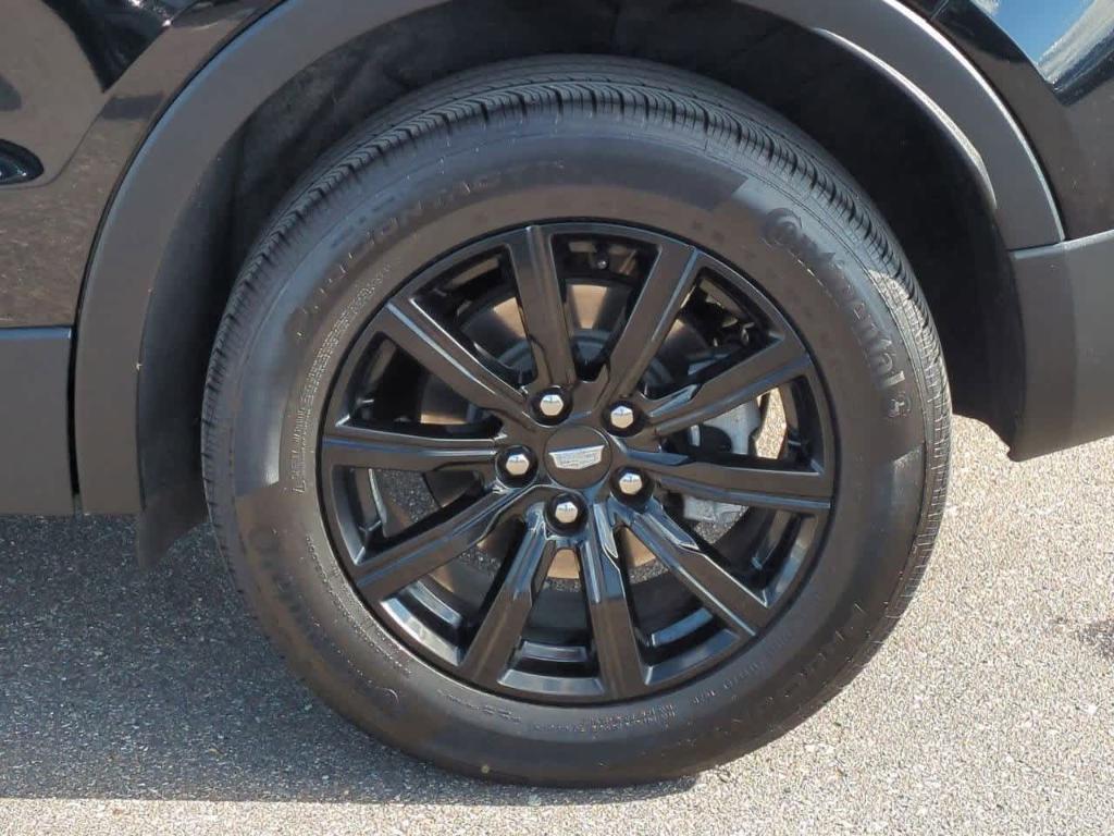 used 2023 Cadillac XT4 car, priced at $29,998