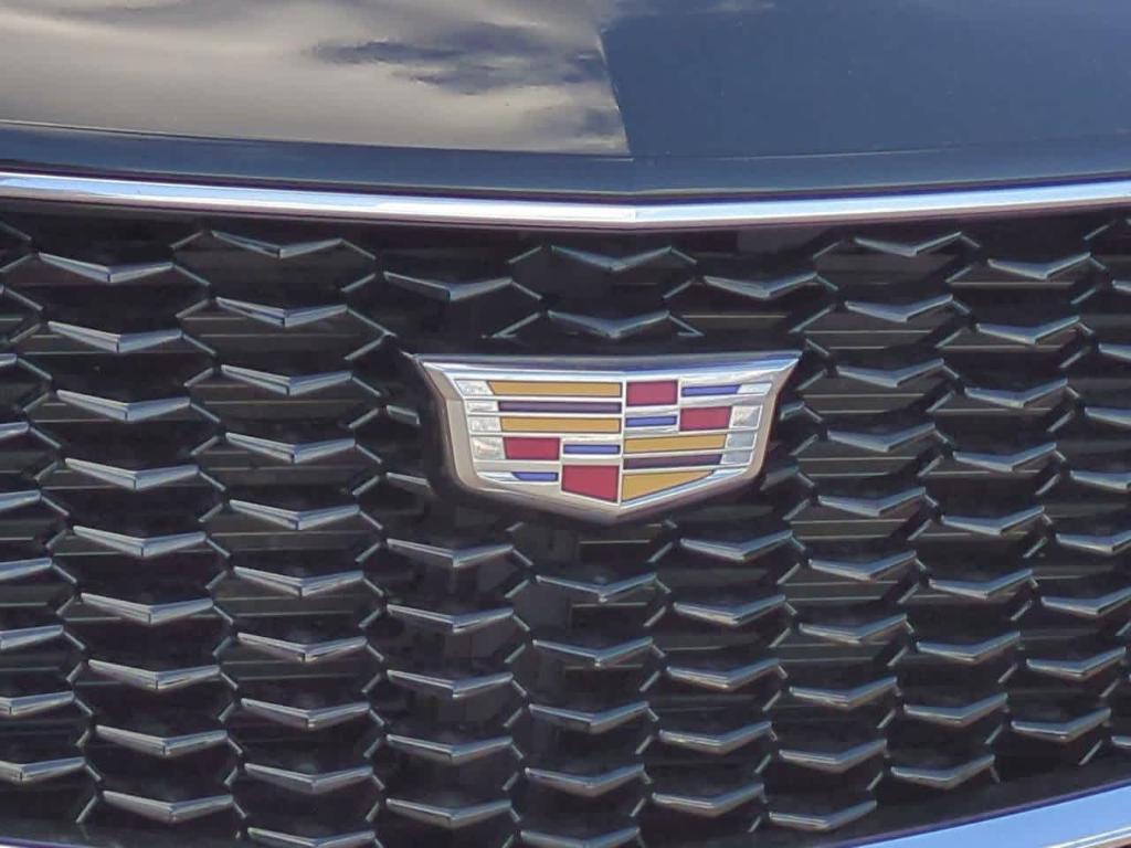 used 2023 Cadillac XT4 car, priced at $29,998