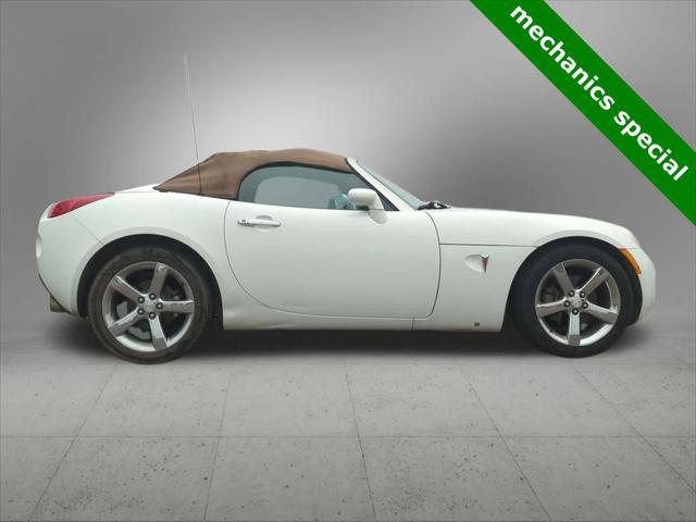 used 2007 Pontiac Solstice car, priced at $9,980