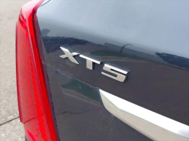 used 2019 Cadillac XT5 car, priced at $14,865