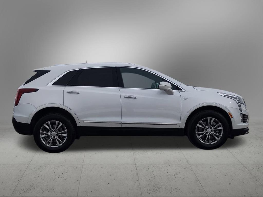 used 2022 Cadillac XT5 car, priced at $33,576