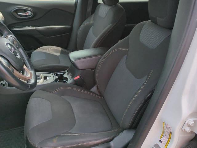 used 2015 Jeep Cherokee car, priced at $9,494