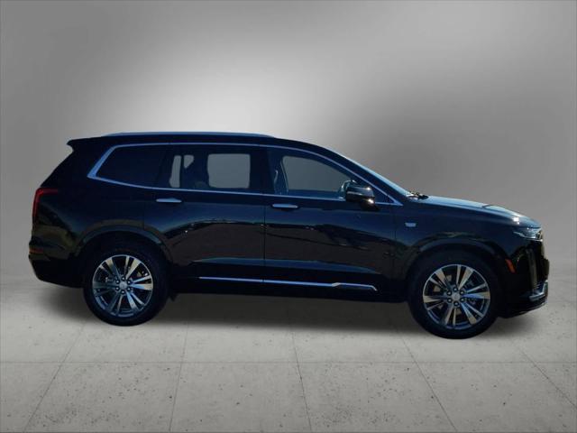 used 2022 Cadillac XT6 car, priced at $35,427