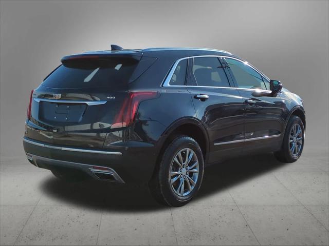 used 2022 Cadillac XT5 car, priced at $30,670