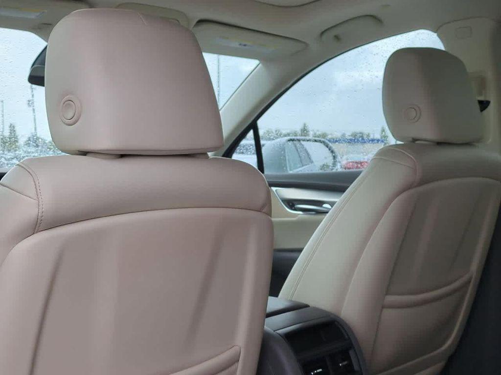 used 2018 Cadillac XT5 car, priced at $17,736