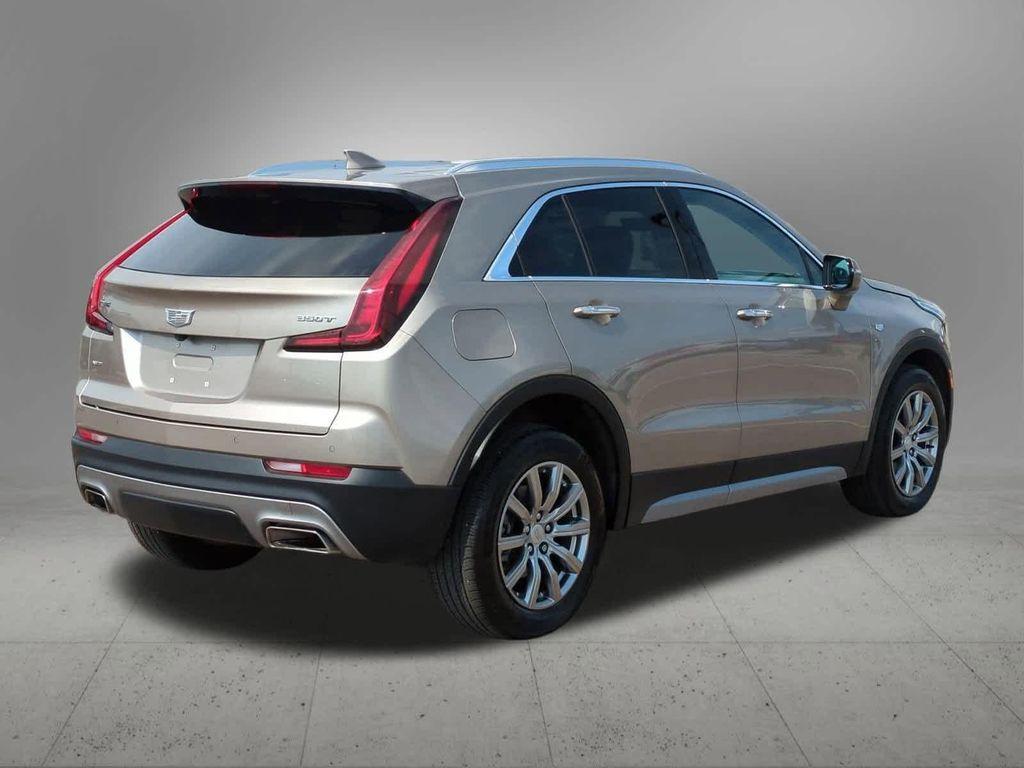 used 2022 Cadillac XT4 car, priced at $27,816