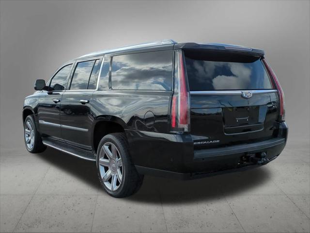 used 2019 Cadillac Escalade ESV car, priced at $36,255