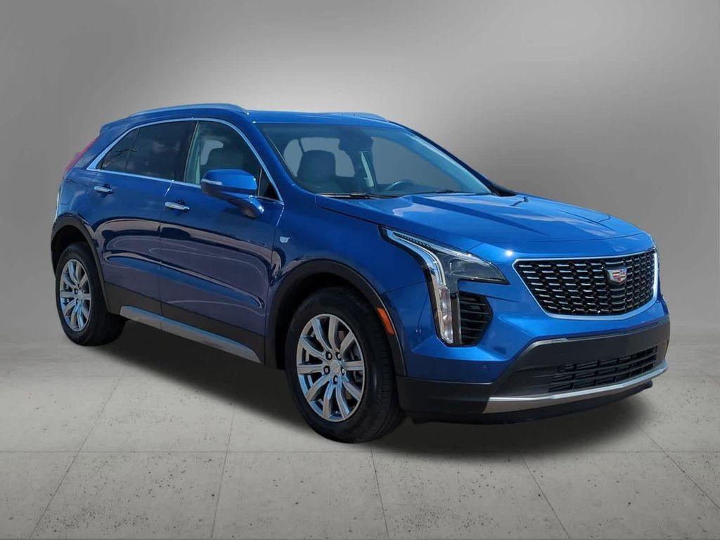 used 2023 Cadillac XT4 car, priced at $29,986