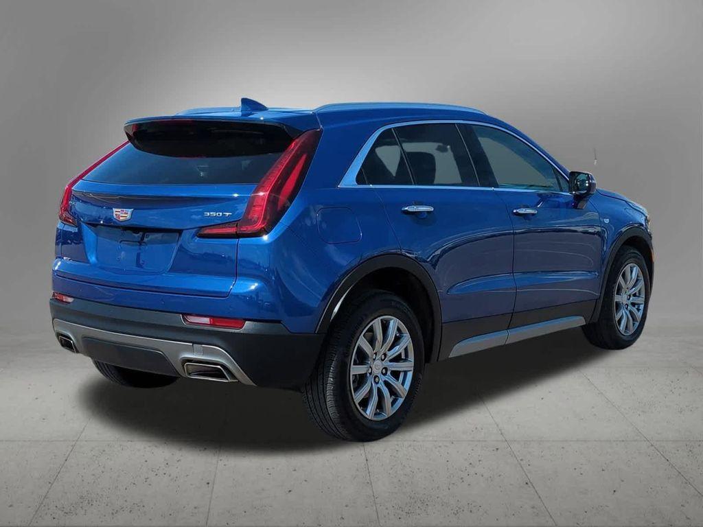 used 2023 Cadillac XT4 car, priced at $29,986