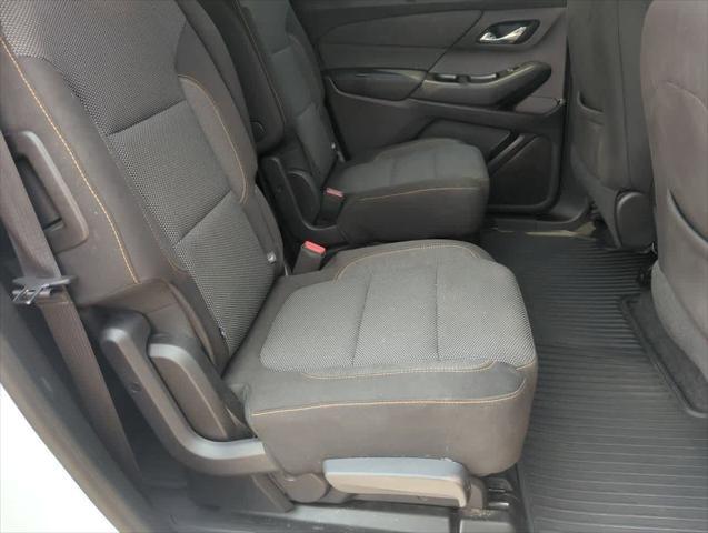 used 2018 Chevrolet Traverse car, priced at $11,433