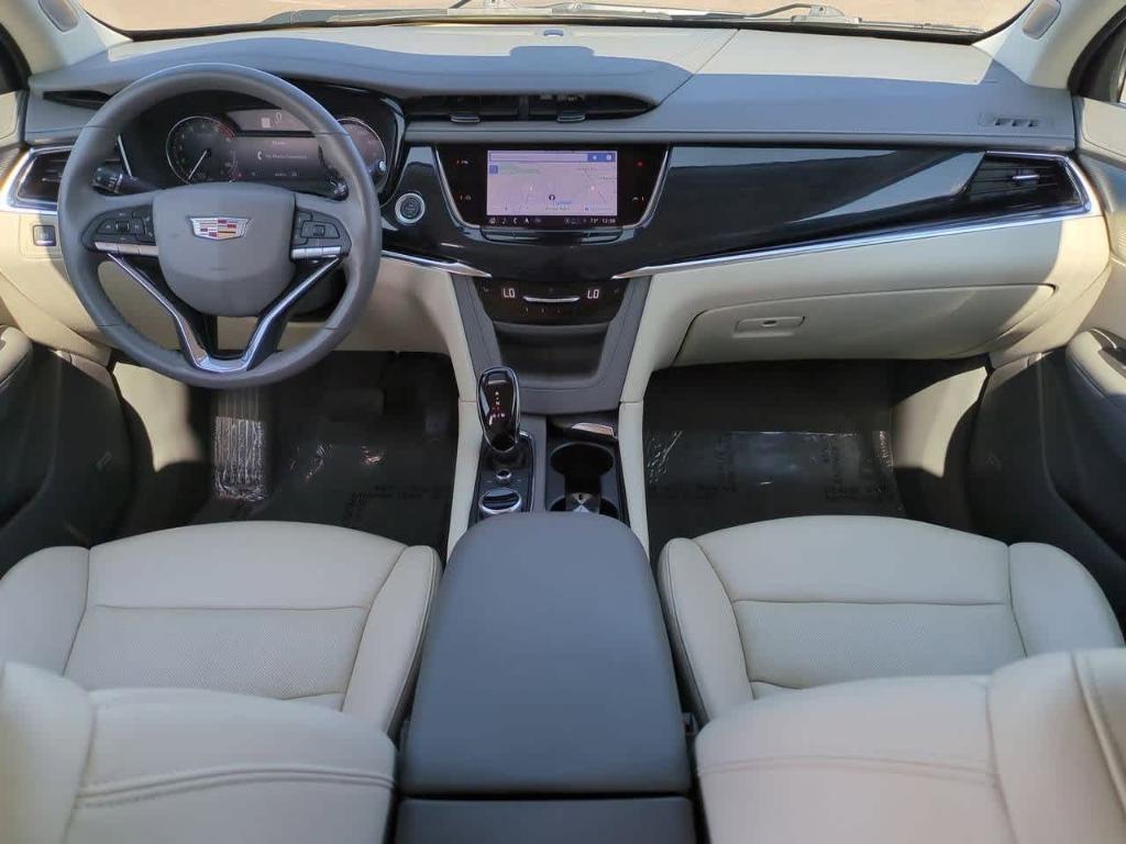 used 2023 Cadillac XT6 car, priced at $32,664