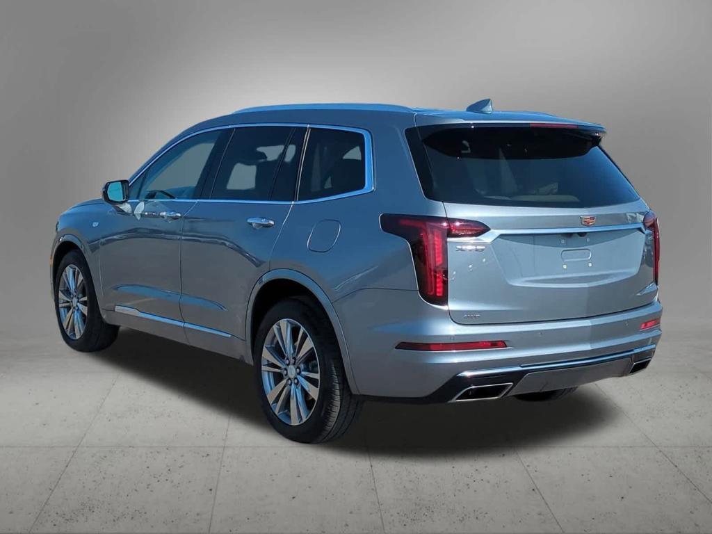 used 2023 Cadillac XT6 car, priced at $32,664