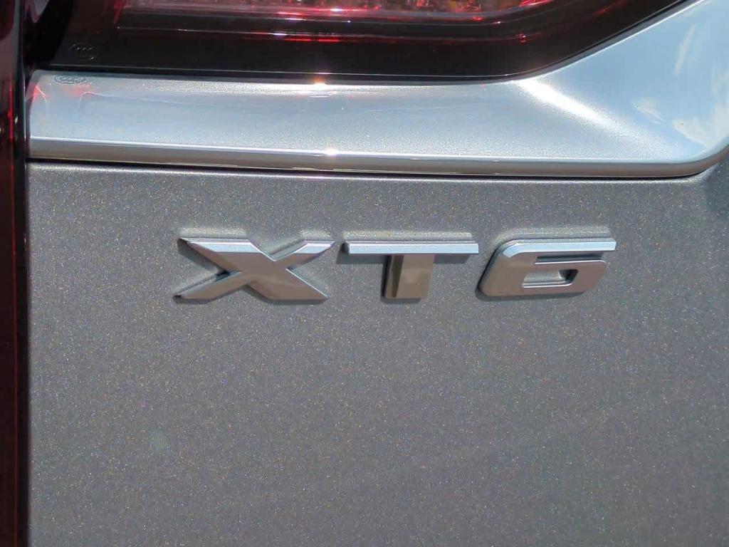 used 2023 Cadillac XT6 car, priced at $32,664