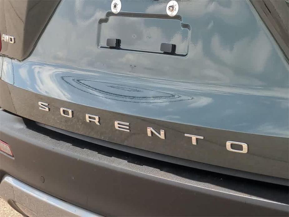 used 2021 Kia Sorento car, priced at $31,146